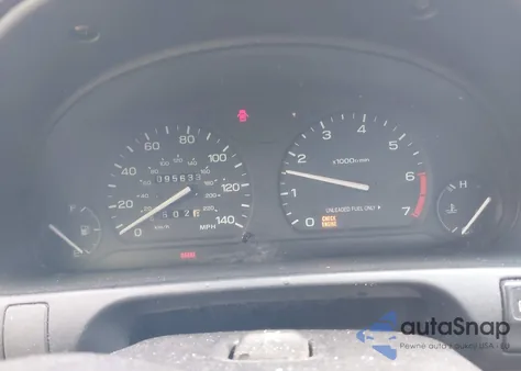 1995 Subaru Legacy Ls/Lsi из США, поврежденный, VIN 4S3BD6558S7227046